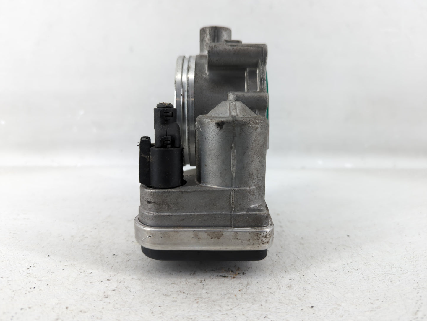 2006-2007 Bmw 525i Throttle Body Fits Fits 2006 2007 2008 OEM Used Auto Parts - Oemusedautoparts1.com