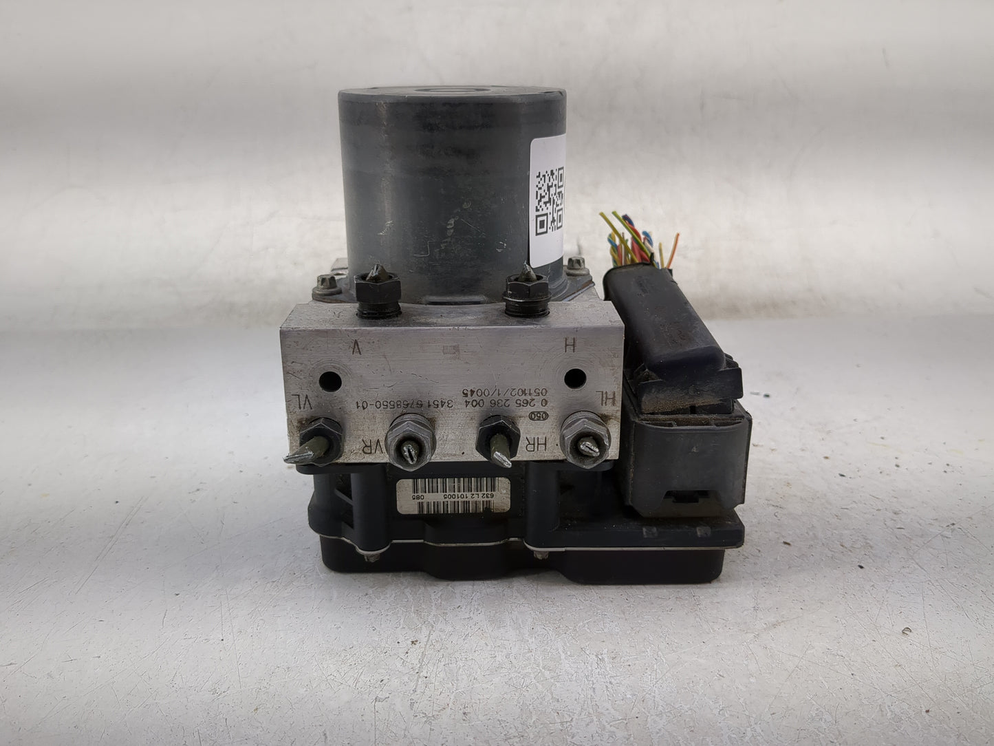 2006-2007 Bmw 530i ABS Pump Control Module Replacement P/N:6774848-01 3451 6768550-01, 0 265 236 020 Fits Fits 2006 2007 OEM