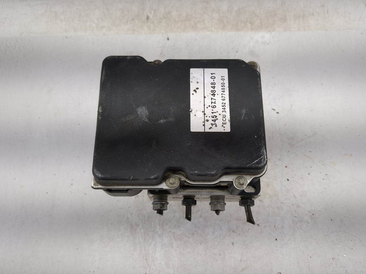 2006-2007 Bmw 530i ABS Pump Control Module Replacement P/N:6774848-01 3451 6768550-01, 0 265 236 020 Fits Fits 2006 2007 OEM