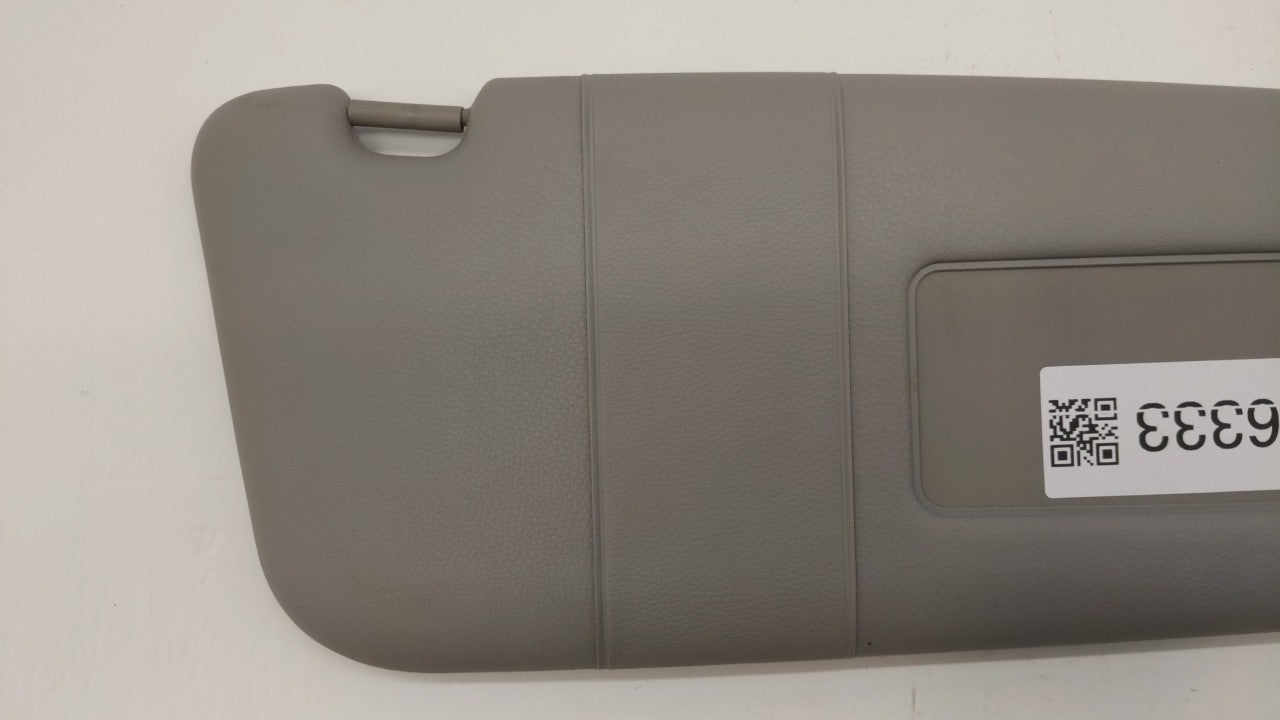 2004-2007 Bmw 530i Sun Visor Shade Replacement Passenger Right Mirror Fits Fits 2004 2005 2006 2007 2008 2009 2010 OEM Used 
