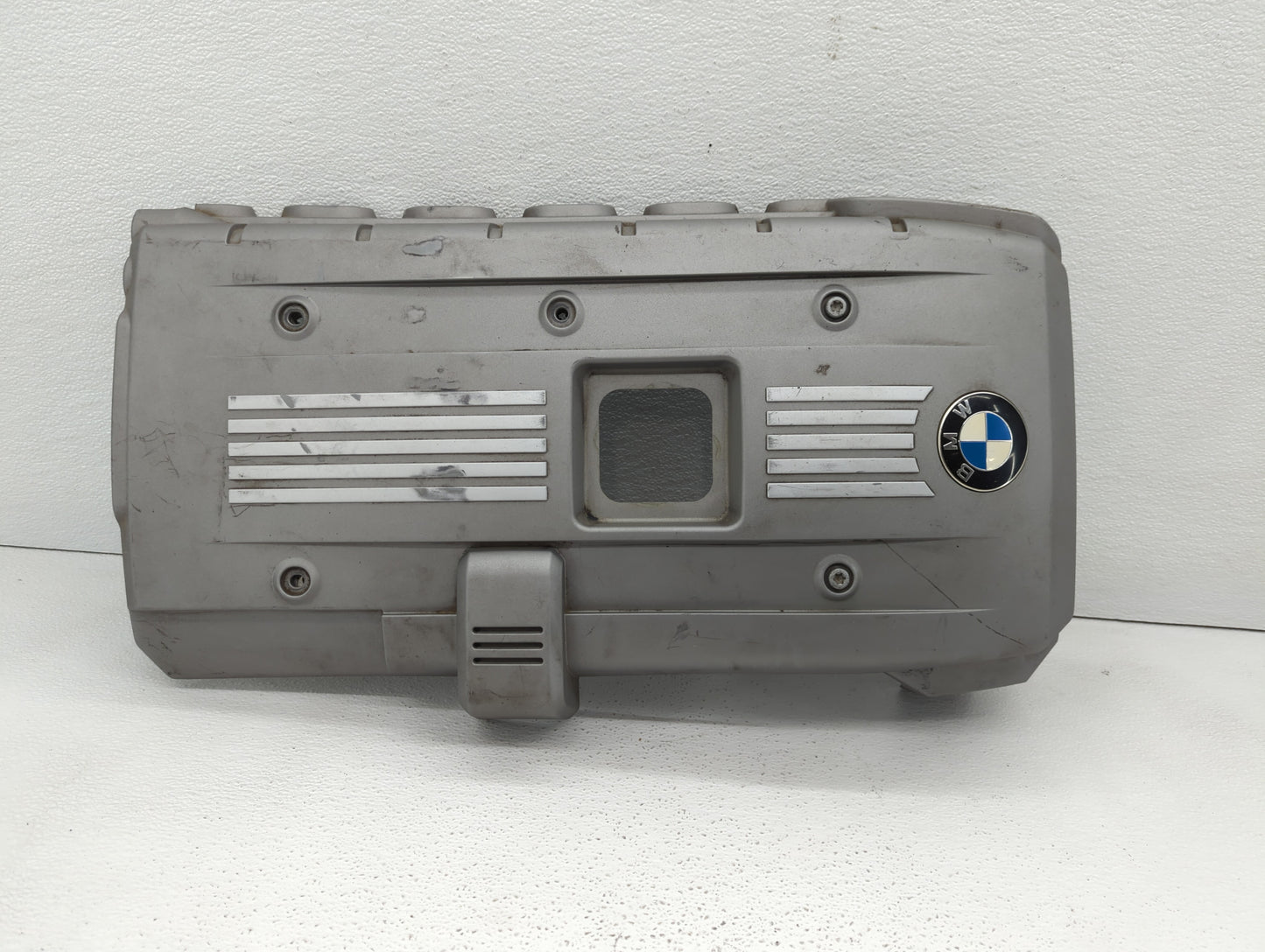 2007 Bmw 530i Engine Cover - Oemusedautoparts1.com