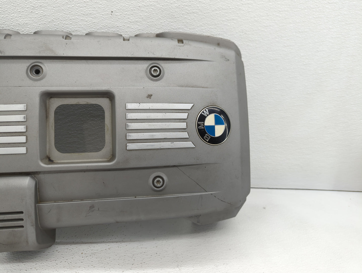 2007 Bmw 530i Engine Cover - Oemusedautoparts1.com