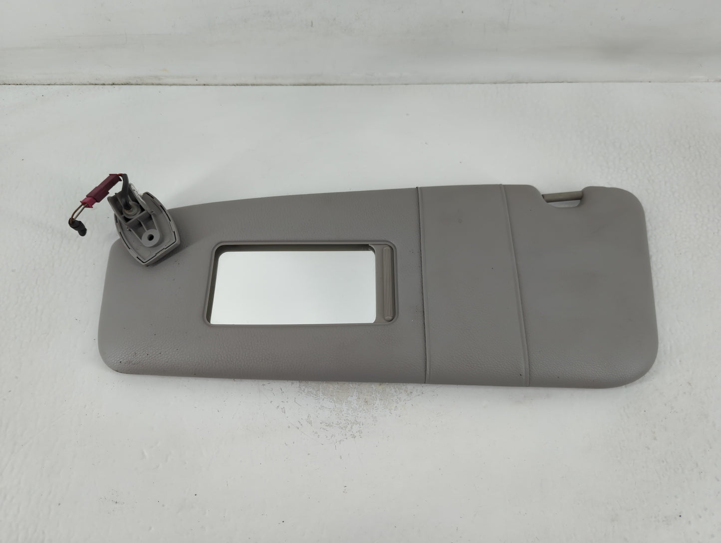 2004-2007 Bmw 530i Sun Visor Shade Replacement Driver Left Mirror Fits Fits 2004 2005 2006 2007 2008 2009 2010 OEM Used Auto