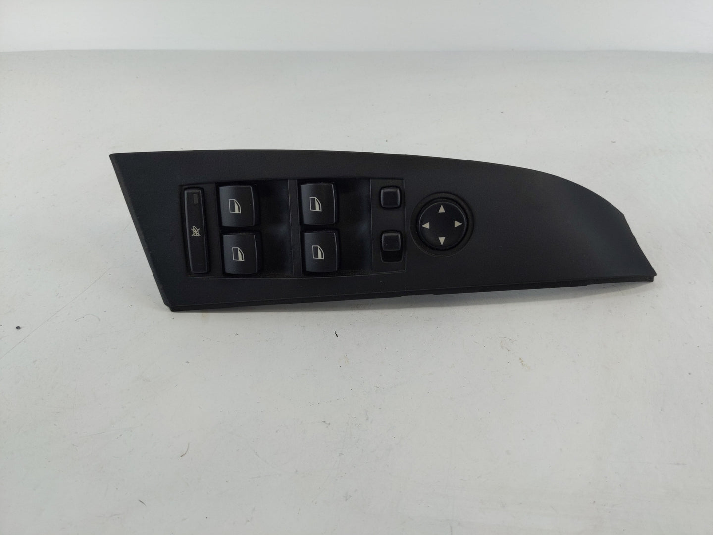 2006-2010 Bmw 550i Master Power Window Switch Replacement Driver Side Left P/N:6 651 909 Fits Fits 2006 2007 2008 2009 2010 