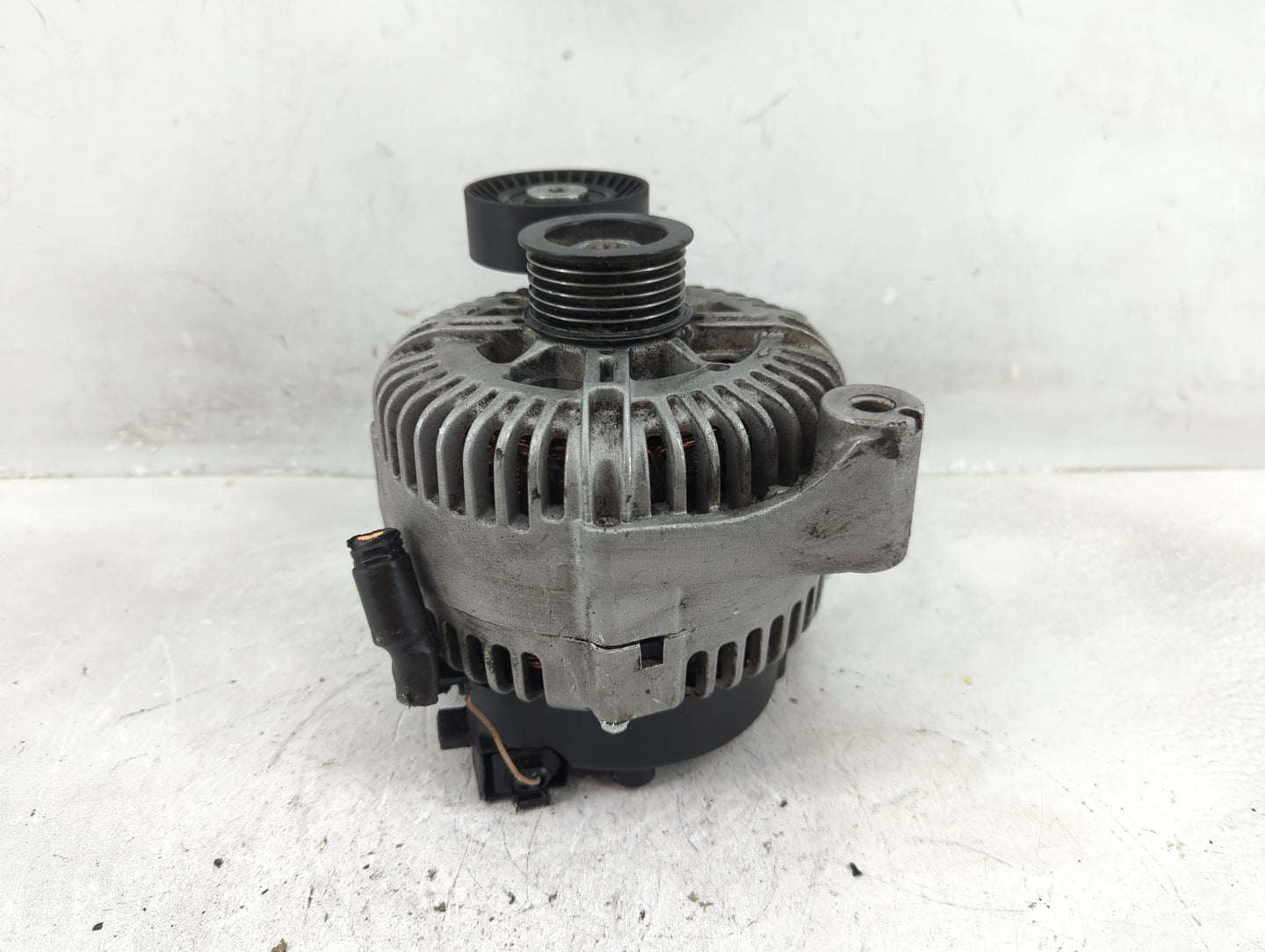 2006-2010 Bmw 550i Alternator Replacement Generator Charging Assembly Engine OEM P/N:AL9357X Fits Fits 2006 2007 2008 2009 2