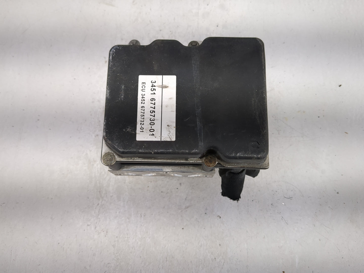 2006-2007 Bmw 550i ABS Pump Control Module Replacement P/N:0265236020 34516788550-01, 0265950666 Fits Fits 2006 2007 OEM Use