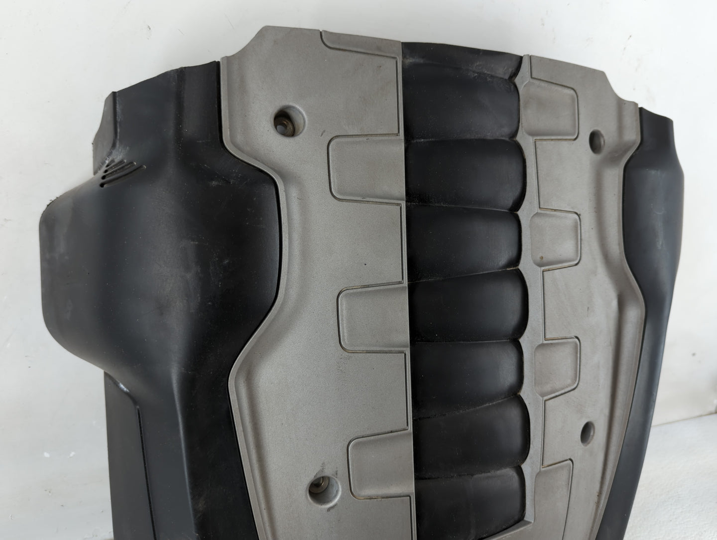 2007 Bmw 650i Engine Cover - Oemusedautoparts1.com