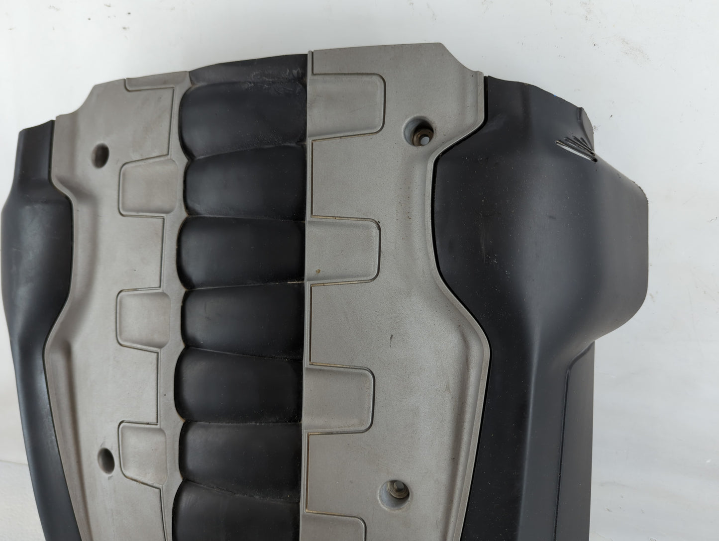 2007 Bmw 650i Engine Cover - Oemusedautoparts1.com