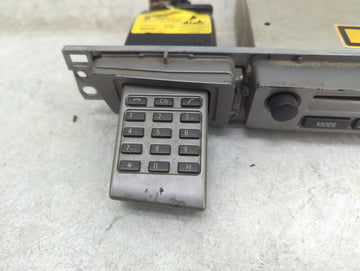 2006-2008 Bmw 750 Radio AM FM Cd Player Receiver Replacement P/N:6952345 6952346 Fits Fits 2006 2007 2008 OEM Used Auto Parts