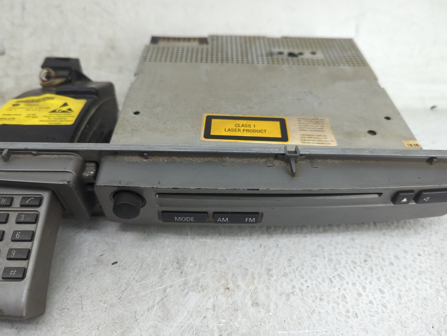 2006-2008 Bmw 750 Radio AM FM Cd Player Receiver Replacement P/N:6952345 6952346 Fits Fits 2006 2007 2008 OEM Used Auto Part