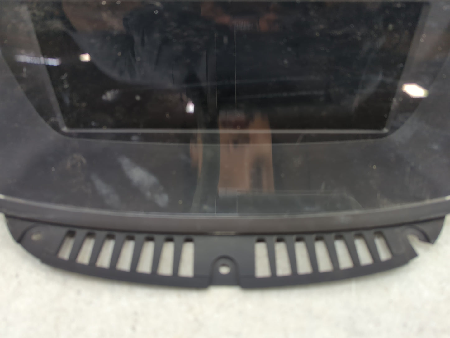Bmw 750 Information Display Screen - Oemusedautoparts1.com