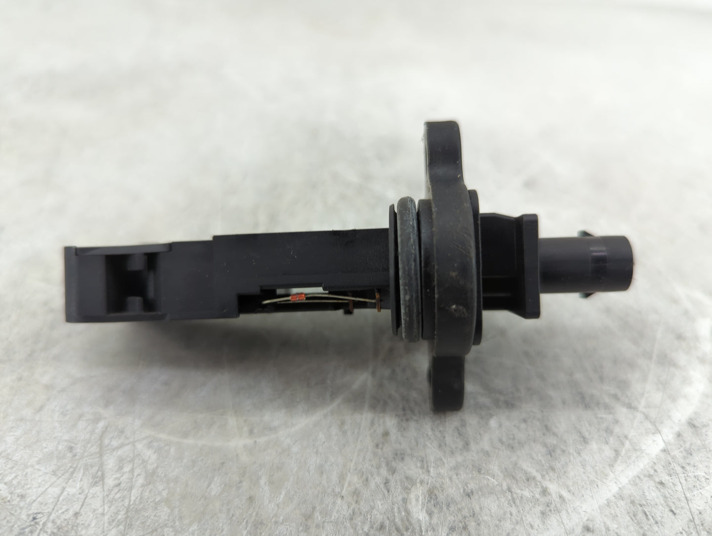 Bmw 750 Mass Air Flow Meter Maf - Oemusedautoparts1.com
