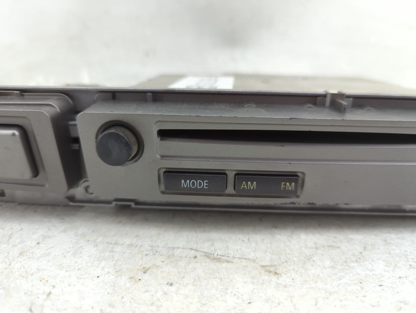2006-2008 Bmw 750 Radio AM FM Cd Player Receiver Replacement P/N:9150992 659377663891 Fits Fits 2006 2007 2008 OEM Used Auto