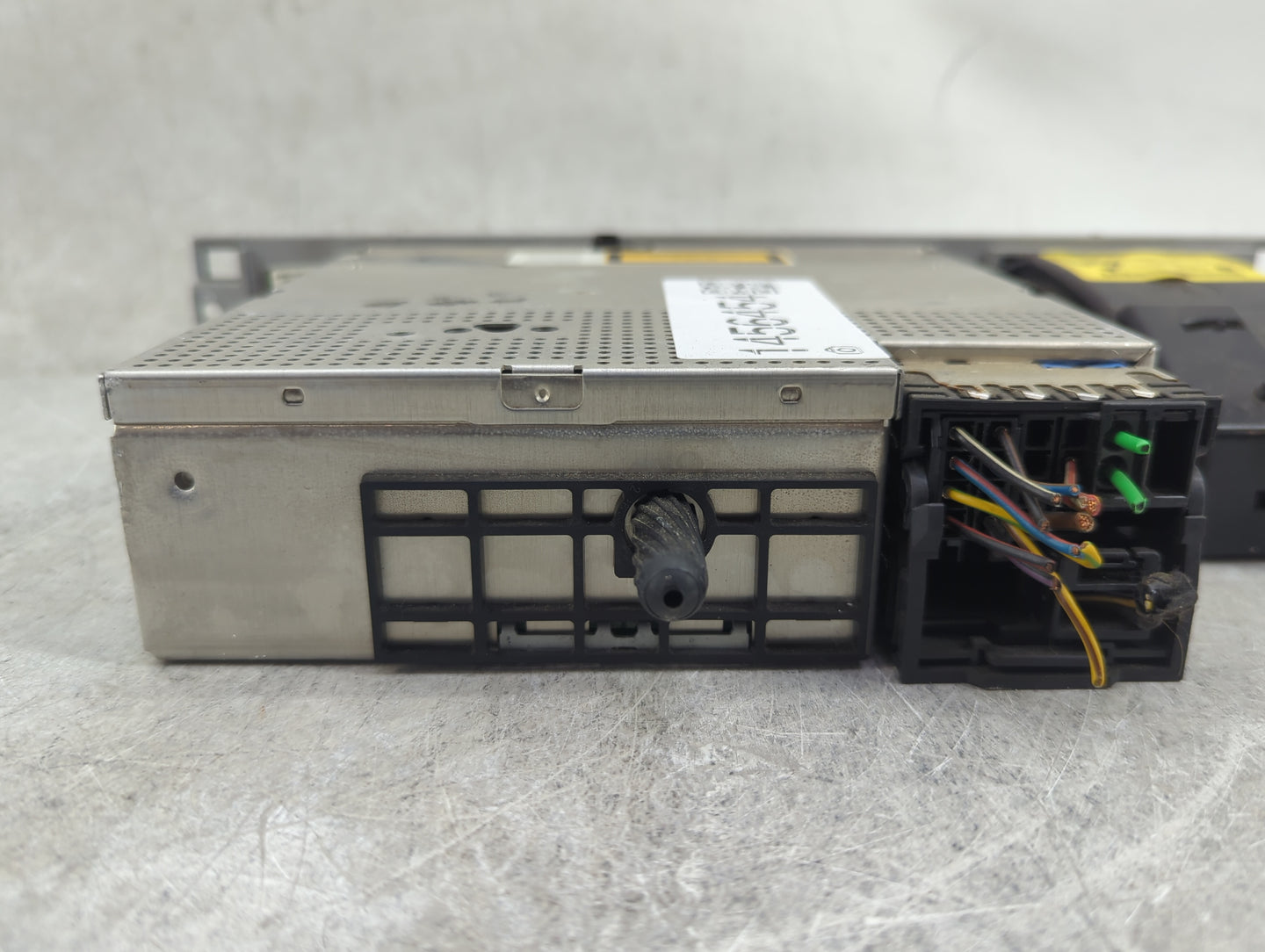 2006-2008 Bmw 750 Radio AM FM Cd Player Receiver Replacement P/N:9150992 659377663891 Fits Fits 2006 2007 2008 OEM Used Auto