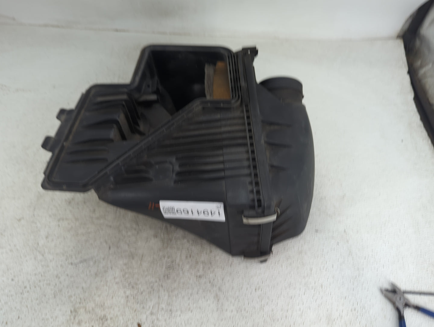 Bmw 750 Air Cleaner Intake-duct Hose Tube - Oemusedautoparts1.com