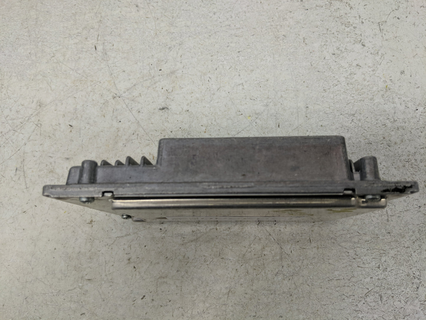 2006-2007 Bmw 750i PCM Engine Control Computer ECU ECM PCU OEM P/N:7572040 0 261 209 093, 7 566 706 Fits Fits 2006 2007 OEM 