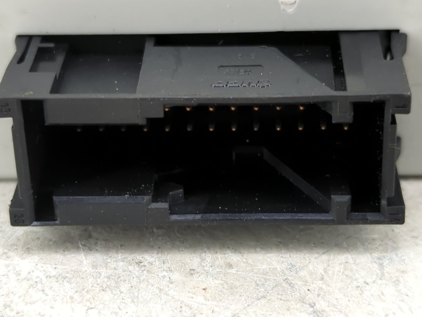 2006-2008 Bmw 750i Body Control Module Bcm 61.35-6941803|5wk49134|lx8pgs - Oemusedautoparts1.com