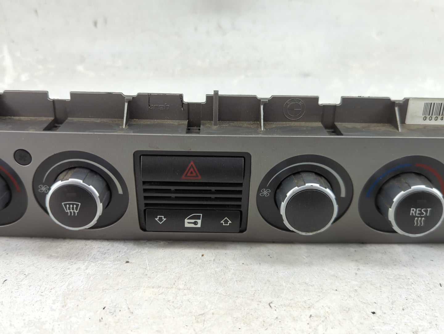 2006-2008 Bmw 750i Climate Control Module Temperature AC/Heater Replacement P/N:6981405-01 Fits Fits 2006 2007 2008 OEM Used