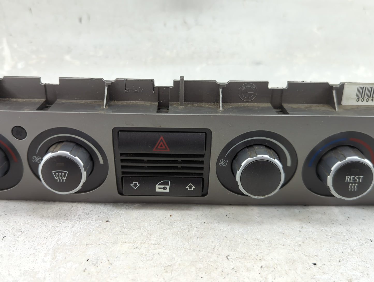 2006-2008 Bmw 750i Climate Control Module Temperature AC/Heater Replacement P/N:6981405-01 Fits Fits 2006 2007 2008 OEM Used
