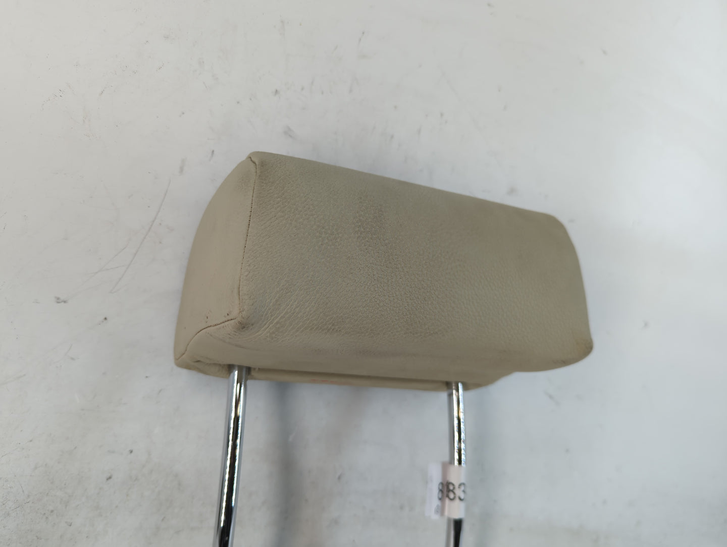 2007 Bmw 750i Headrest Head Rest Front Driver Passenger Seat Fits OEM Used Auto Parts - Oemusedautoparts1.com