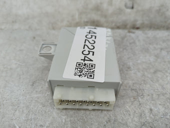 compare product Bmw 750li Fuel Pump Control Module 61357188110|55892110