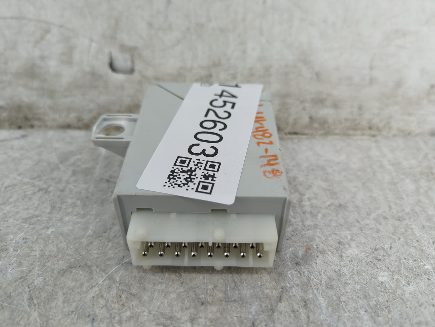 Bmw 750li Fuel Pump Control Module 61357188110|55892110|071570510 - Oemusedautoparts1.com