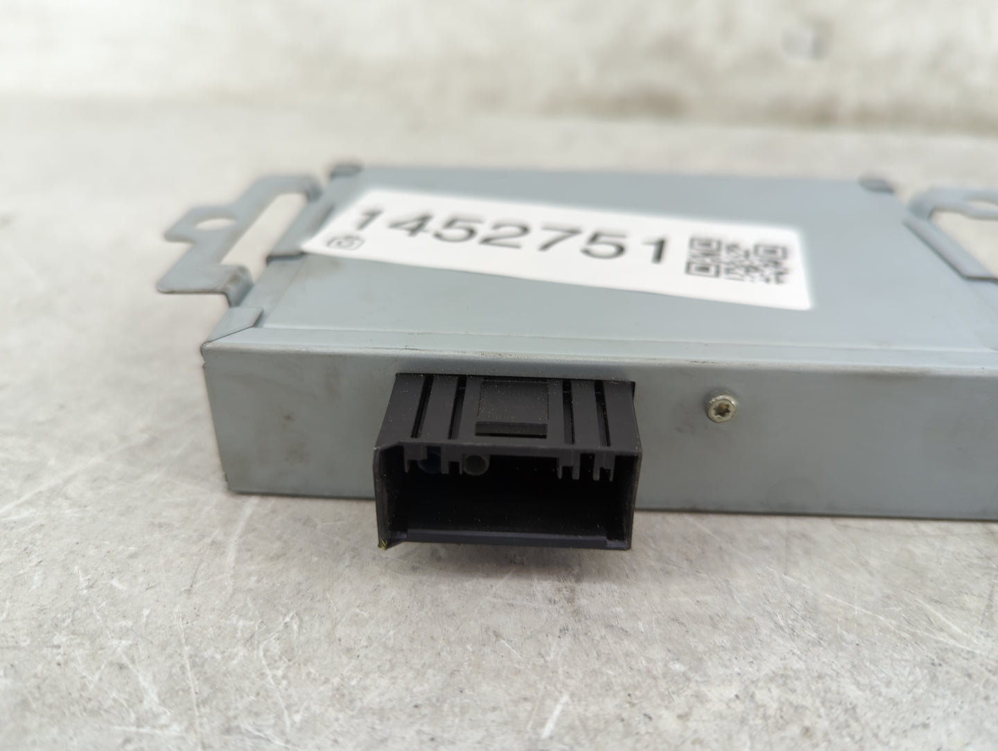 Bmw 750li Body Control Module Bcm Inner Cabin Fuse Box - Oemusedautoparts1.com