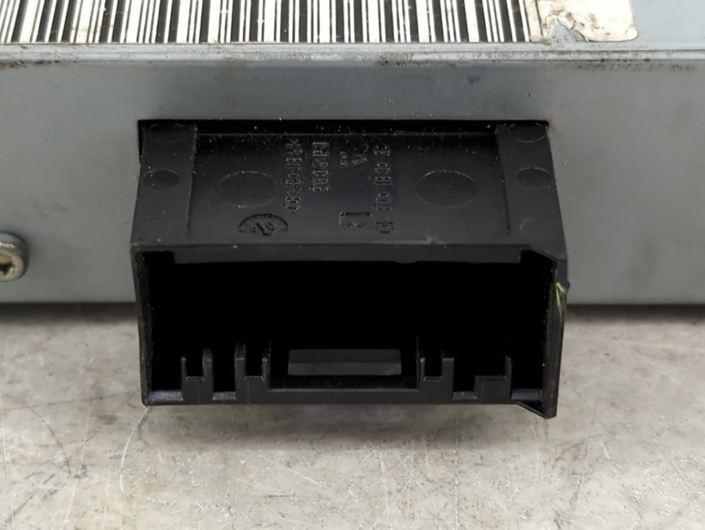 Bmw 750li Body Control Module Bcm Inner Cabin Fuse Box - Oemusedautoparts1.com
