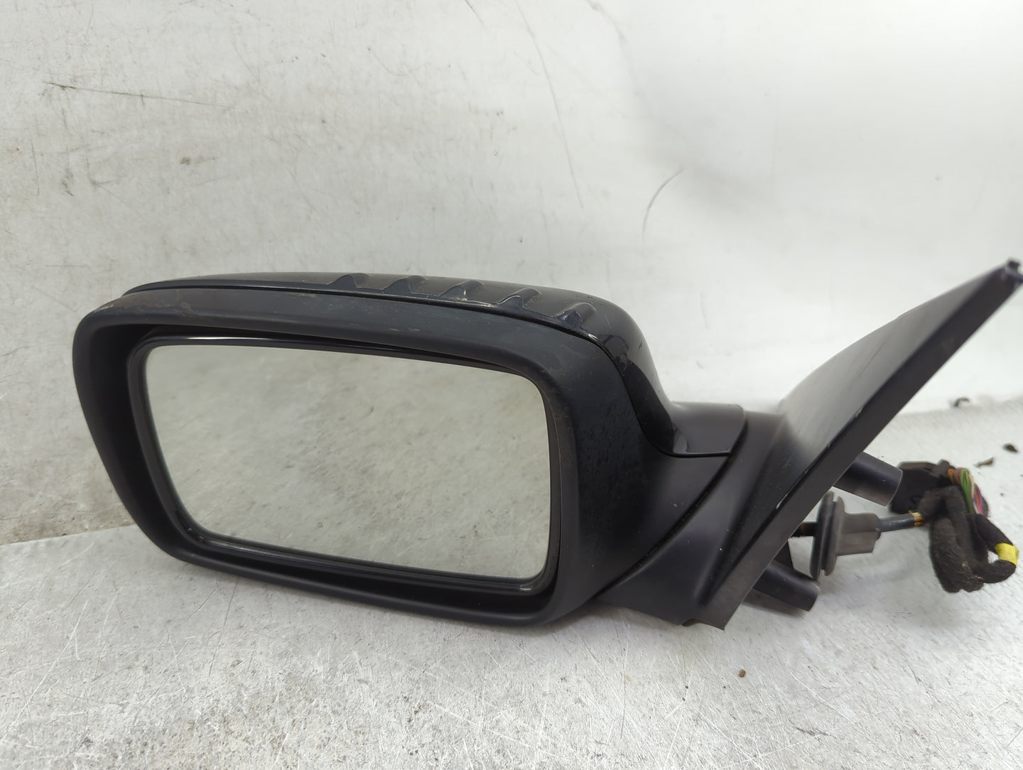 2007 Bmw 750li Driver Side View Mirror - Left Door Mirror OEM Used - Oemusedautoparts1.com