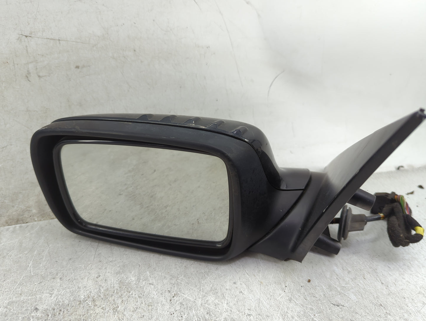 2007 Bmw 750li Driver Side View Mirror - Left Door Mirror OEM Used - Oemusedautoparts1.com