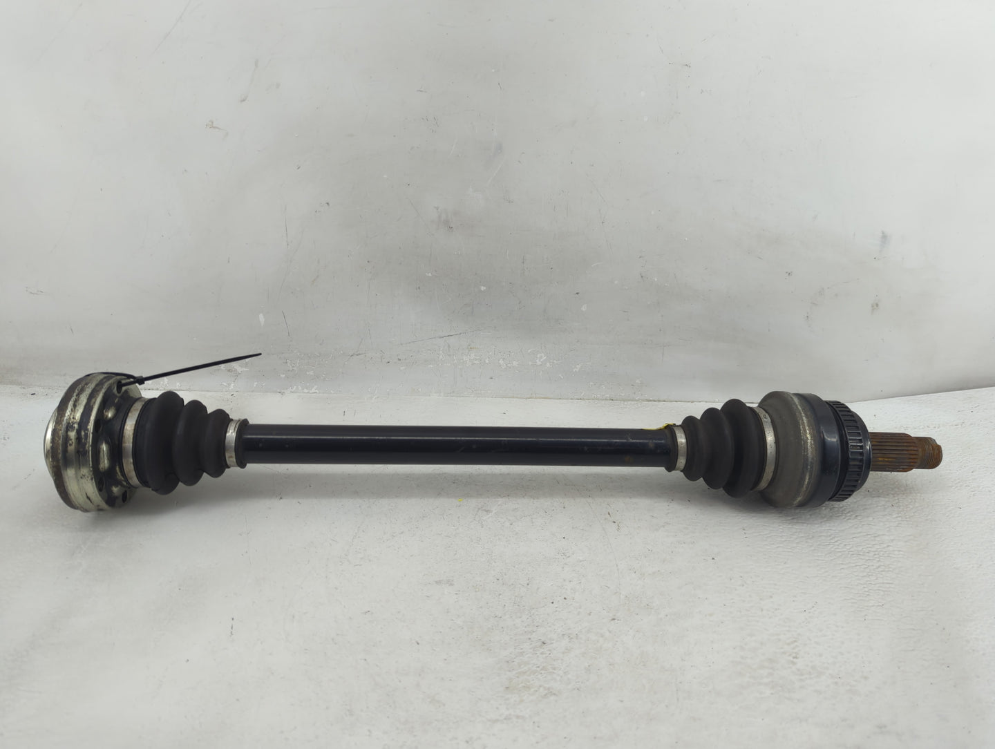 2007-2010 Bmw X3 Axle Shaft Front Driver Cv C/v - Oemusedautoparts1.com