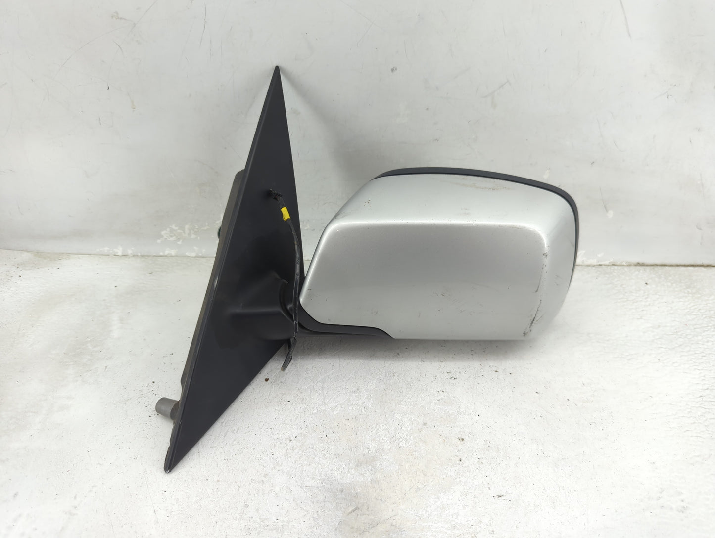 2004-2009 Bmw X3 Driver Side View Mirror - Left Door Mirror OEM Used - Oemusedautoparts1.com