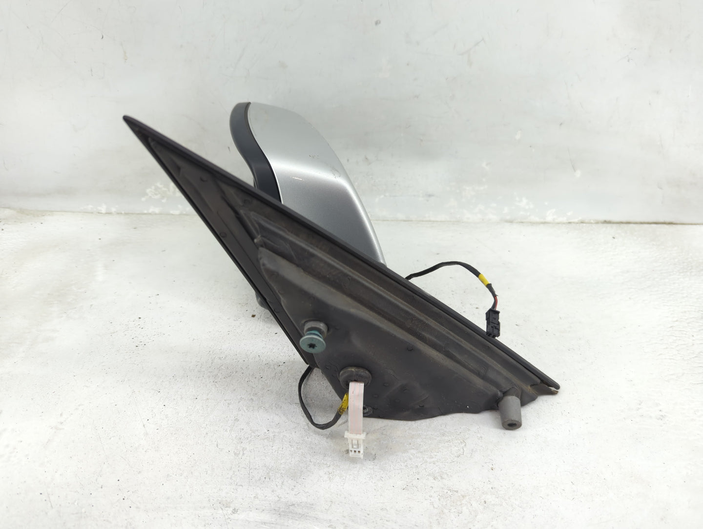 2004-2009 Bmw X3 Driver Side View Mirror - Left Door Mirror OEM Used - Oemusedautoparts1.com