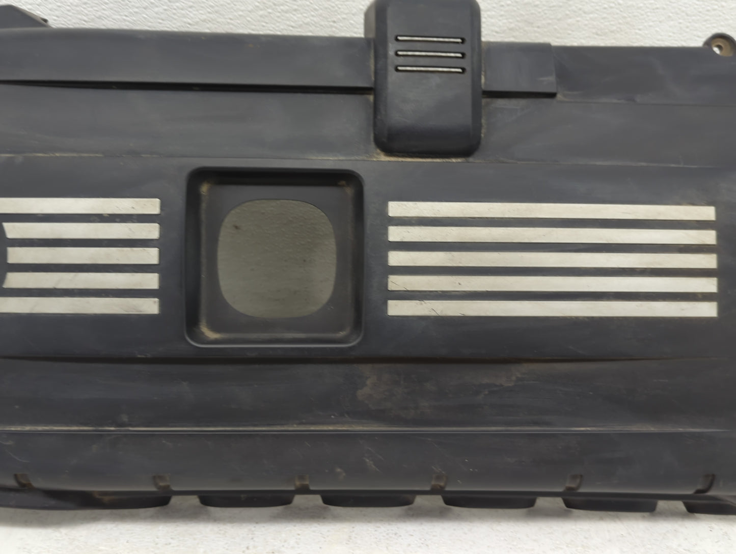 2007 Bmw X3 Engine Cover 1453181 - Oemusedautoparts1.com