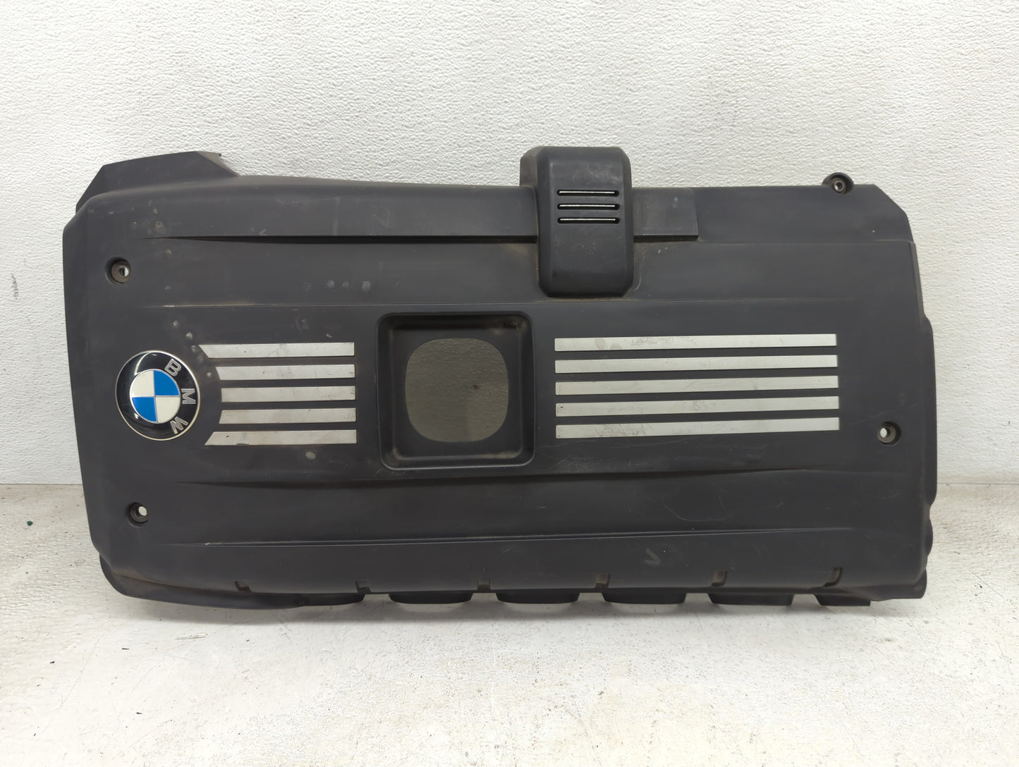 2007 Bmw X3 Engine Cover - Oemusedautoparts1.com