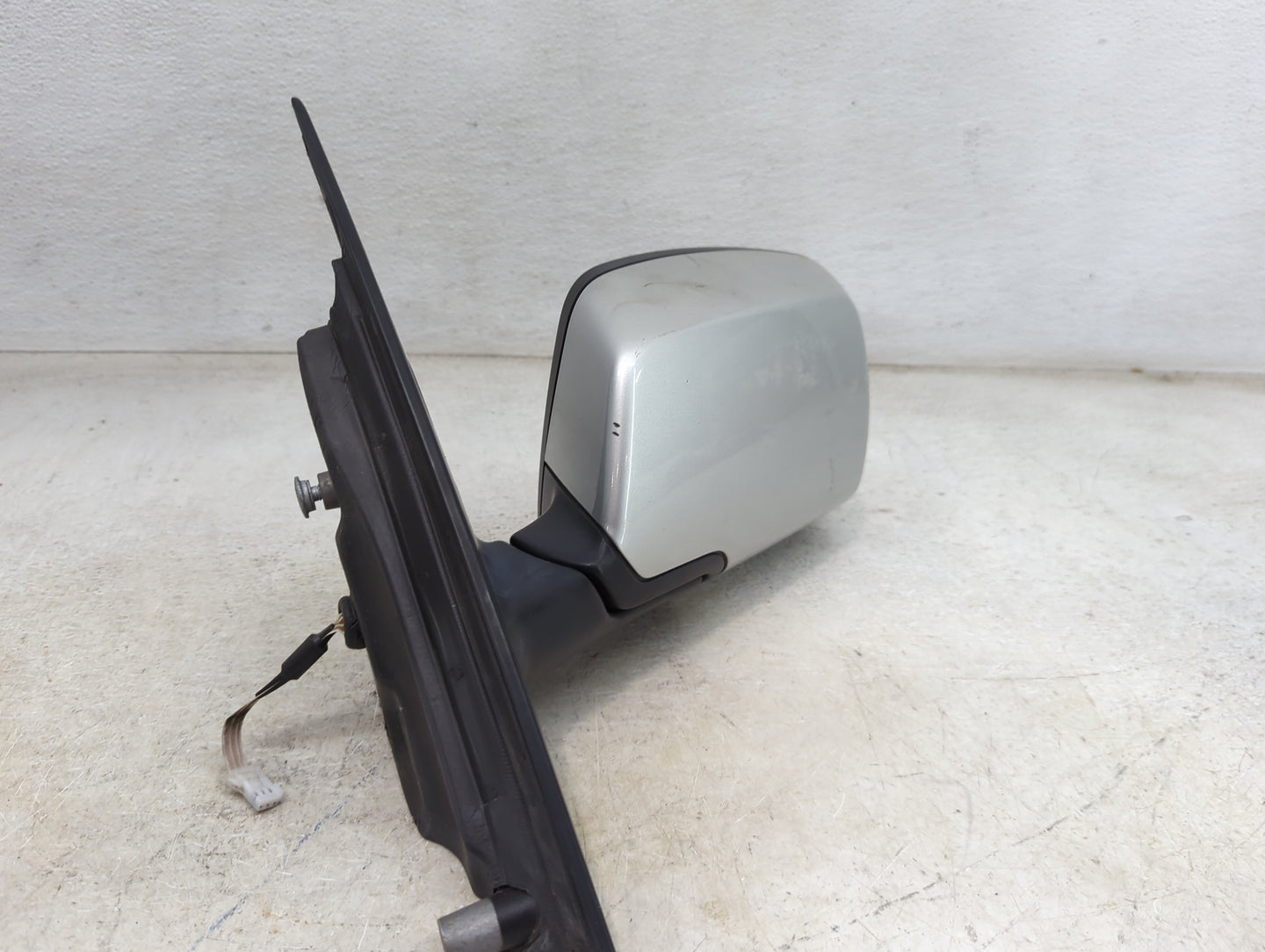 2007-2009 Bmw X3 Driver Side View Mirror - Left Door Mirror OEM Used - Oemusedautoparts1.com
