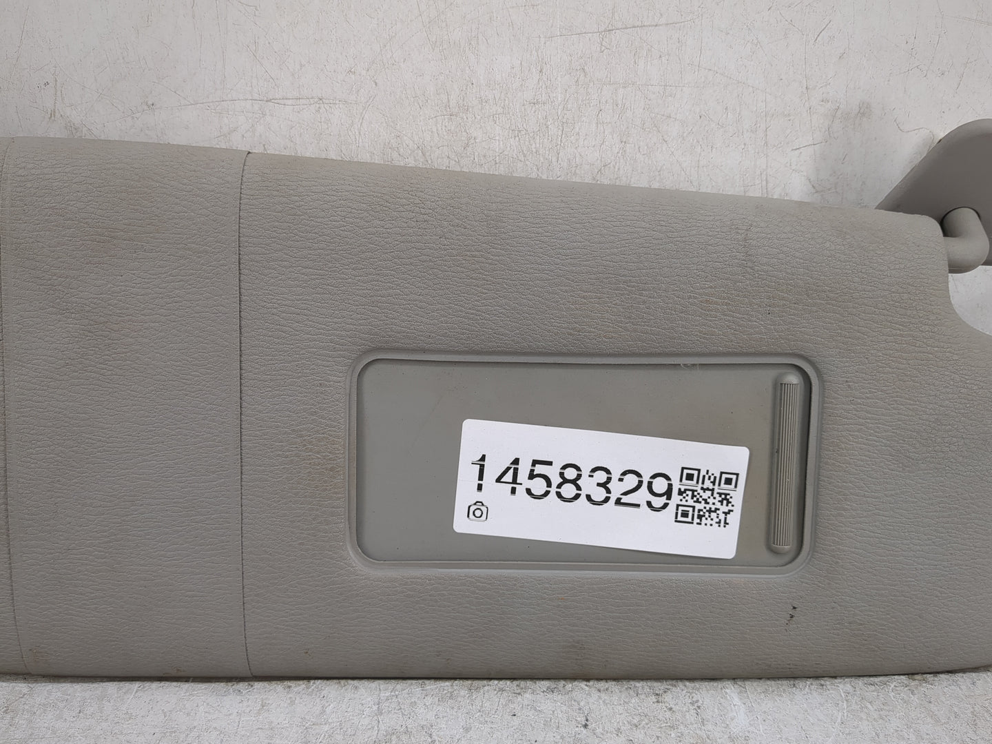 2007-2010 Bmw X3 Sun Visor Shade Replacement Passenger Right Mirror Fits Fits 2007 2008 2009 2010 OEM Used Auto Parts - Oemu
