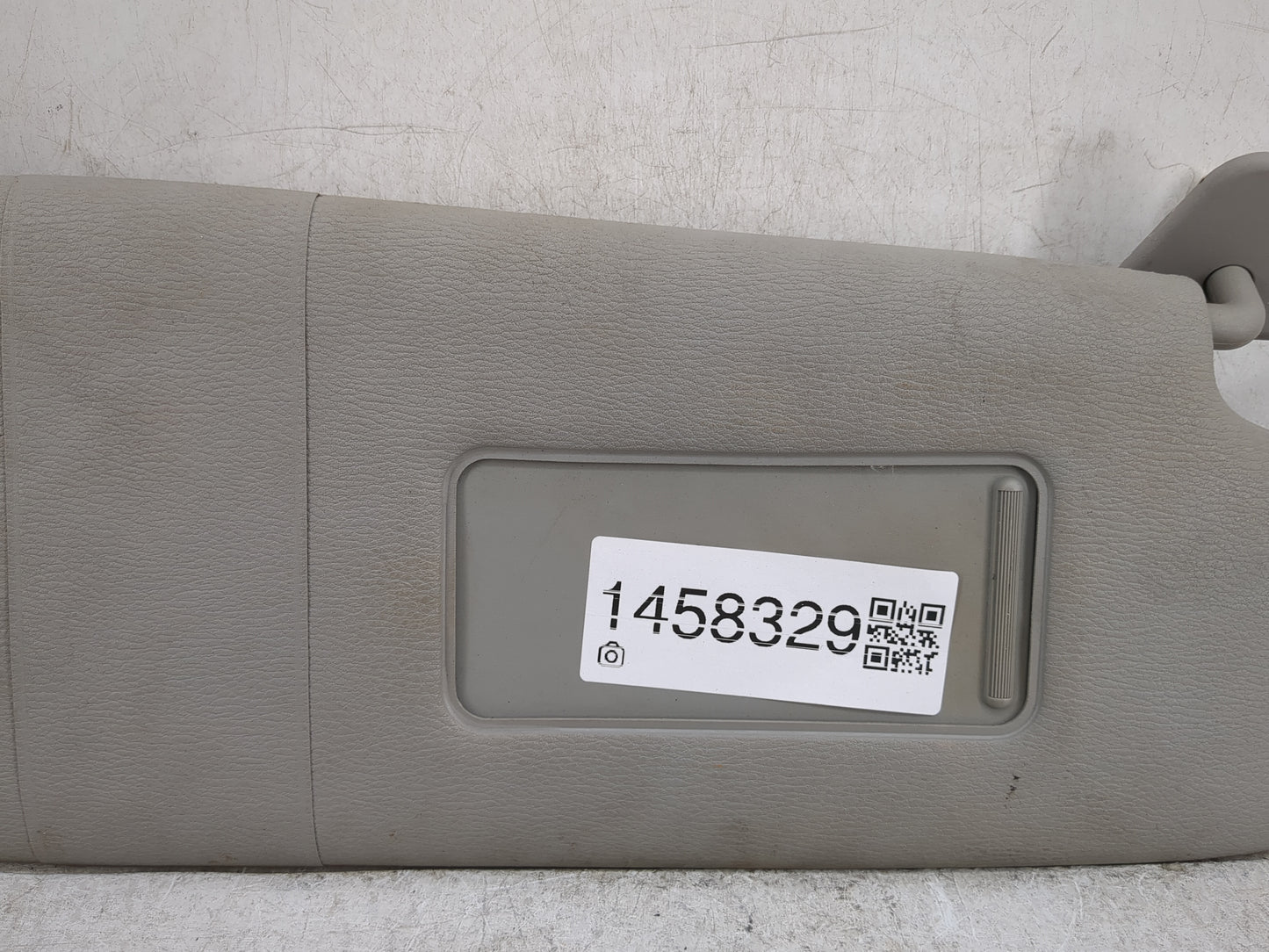2007-2010 Bmw X3 Sun Visor Shade Replacement Passenger Right Mirror Fits Fits 2007 2008 2009 2010 OEM Used Auto Parts - Oemu