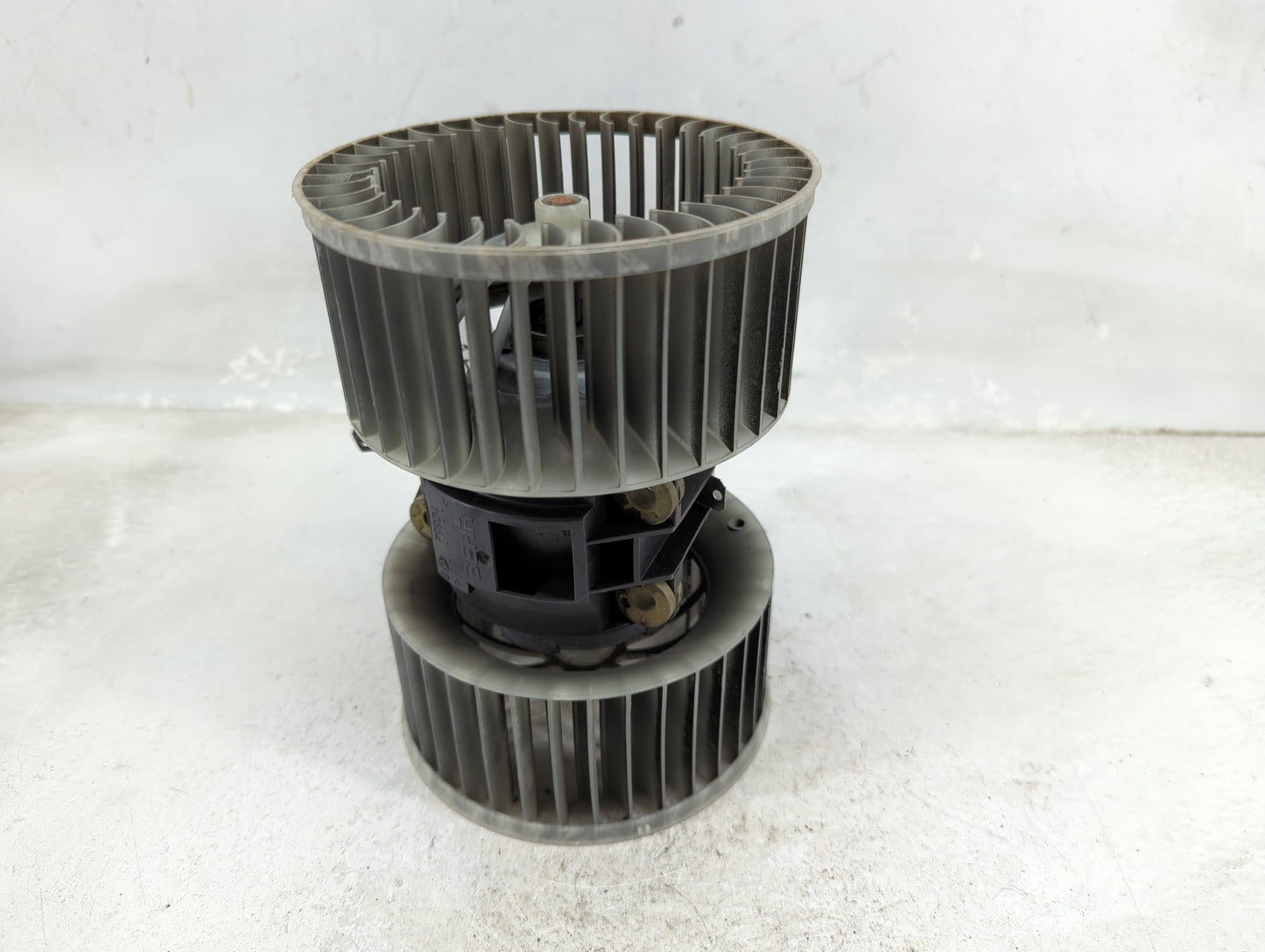 2004-2010 Bmw X3 Heater AC Blower Motor P/N:F9924 Fits Fits 2001 2002 2003 2004 2005 2006 2007 2008 2009 2010 OEM Used Auto 