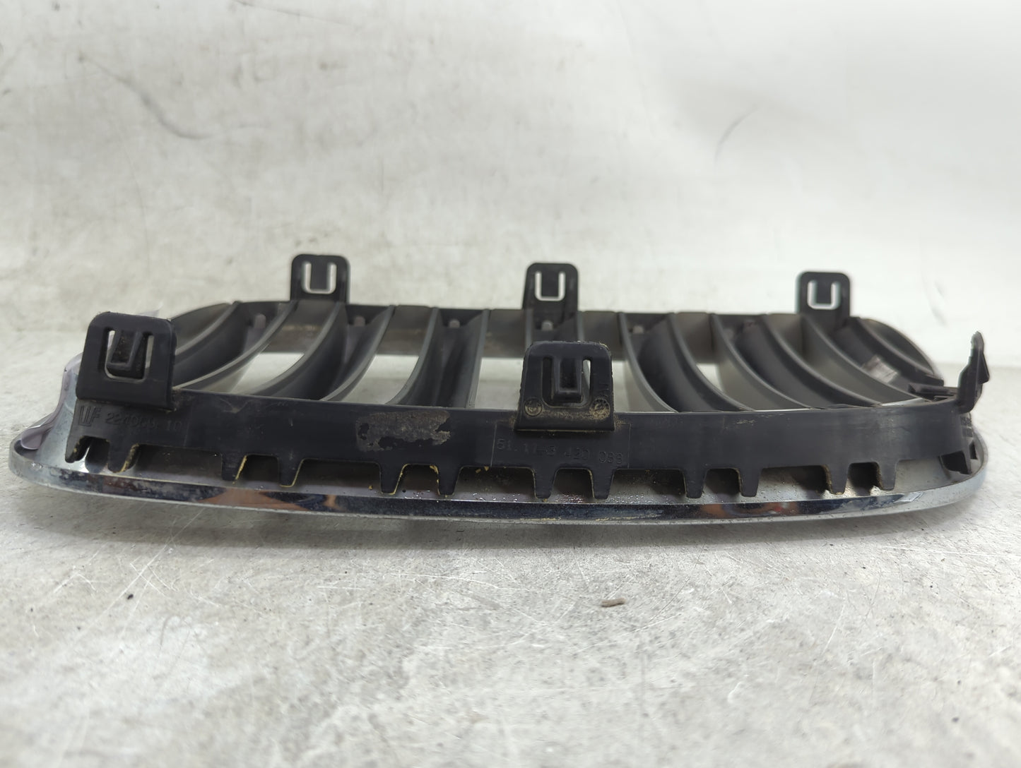 2007 Bmw X3 Front Grille Bumper Not Included - Oemusedautoparts1.com