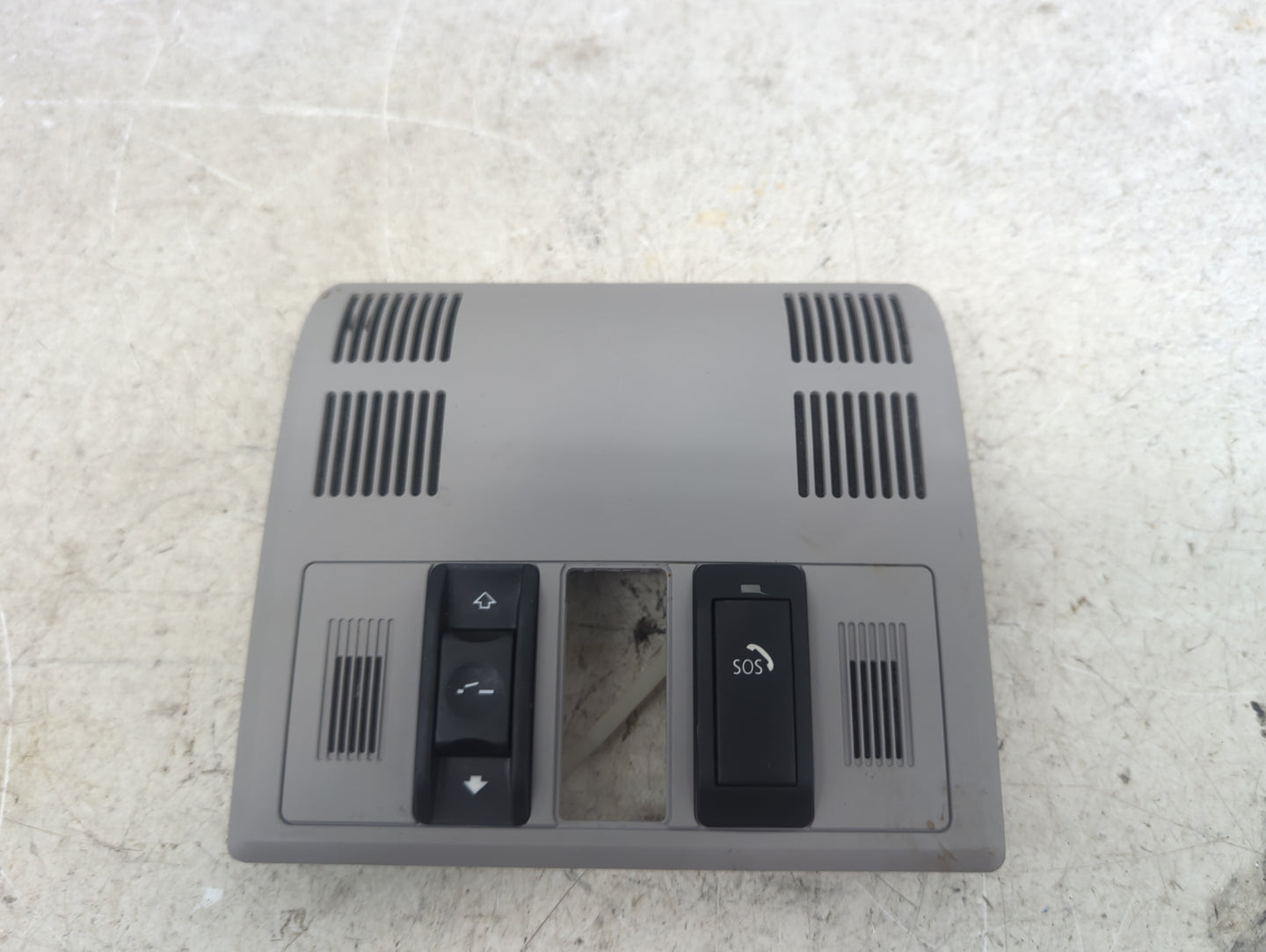 2007 Bmw X3 Overhead Roof Console Gray - Oemusedautoparts1.com