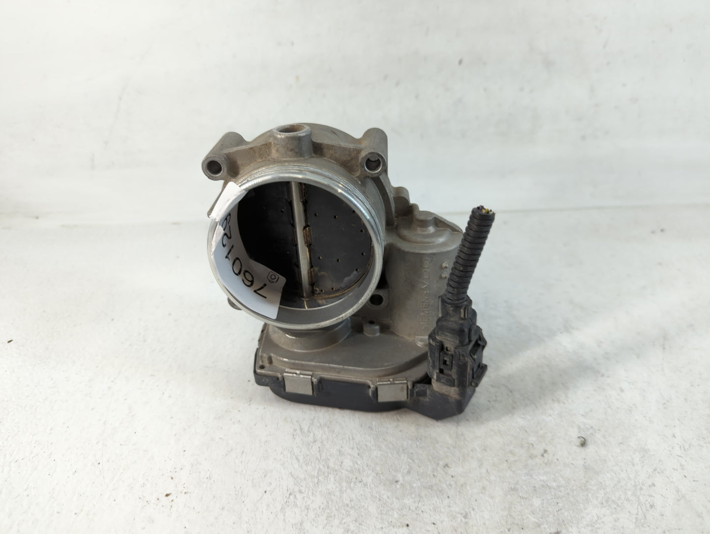 2007-2012 Bmw X3 Throttle Body P/N:A2C53112155 7 556 118.0-01 Fits Fits 2007 2008 2009 2010 2011 2012 2013 OEM Used Auto Par