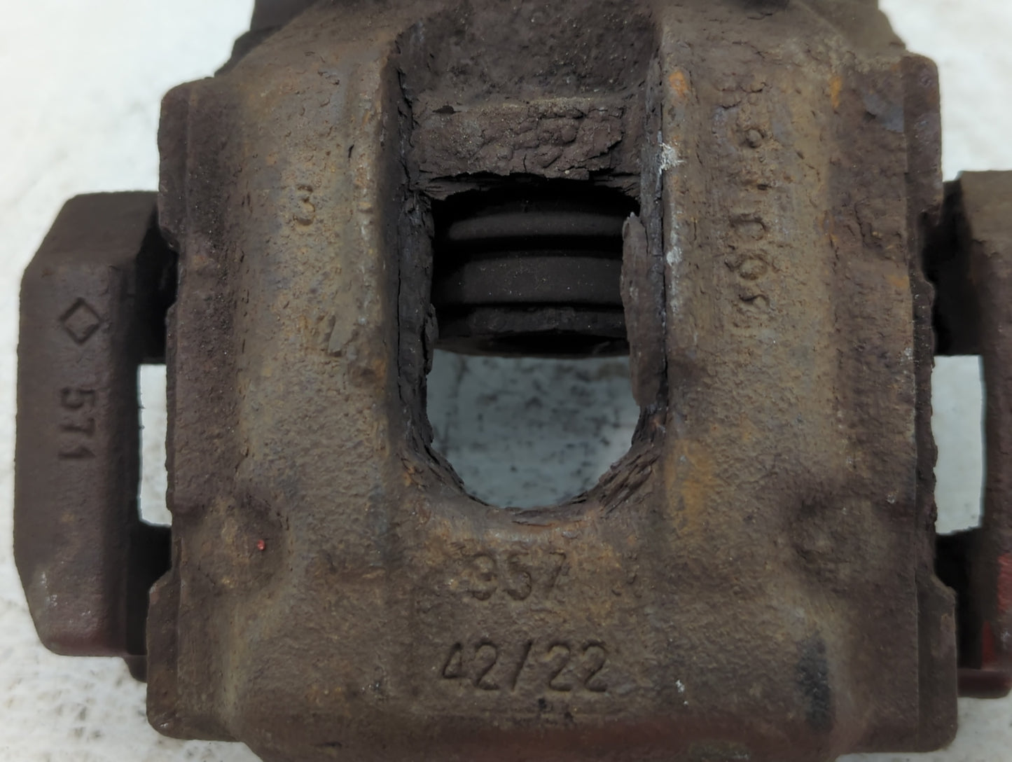 2004-2010 Bmw X3 Front Passenger Right Brake Caliper - Oemusedautoparts1.com