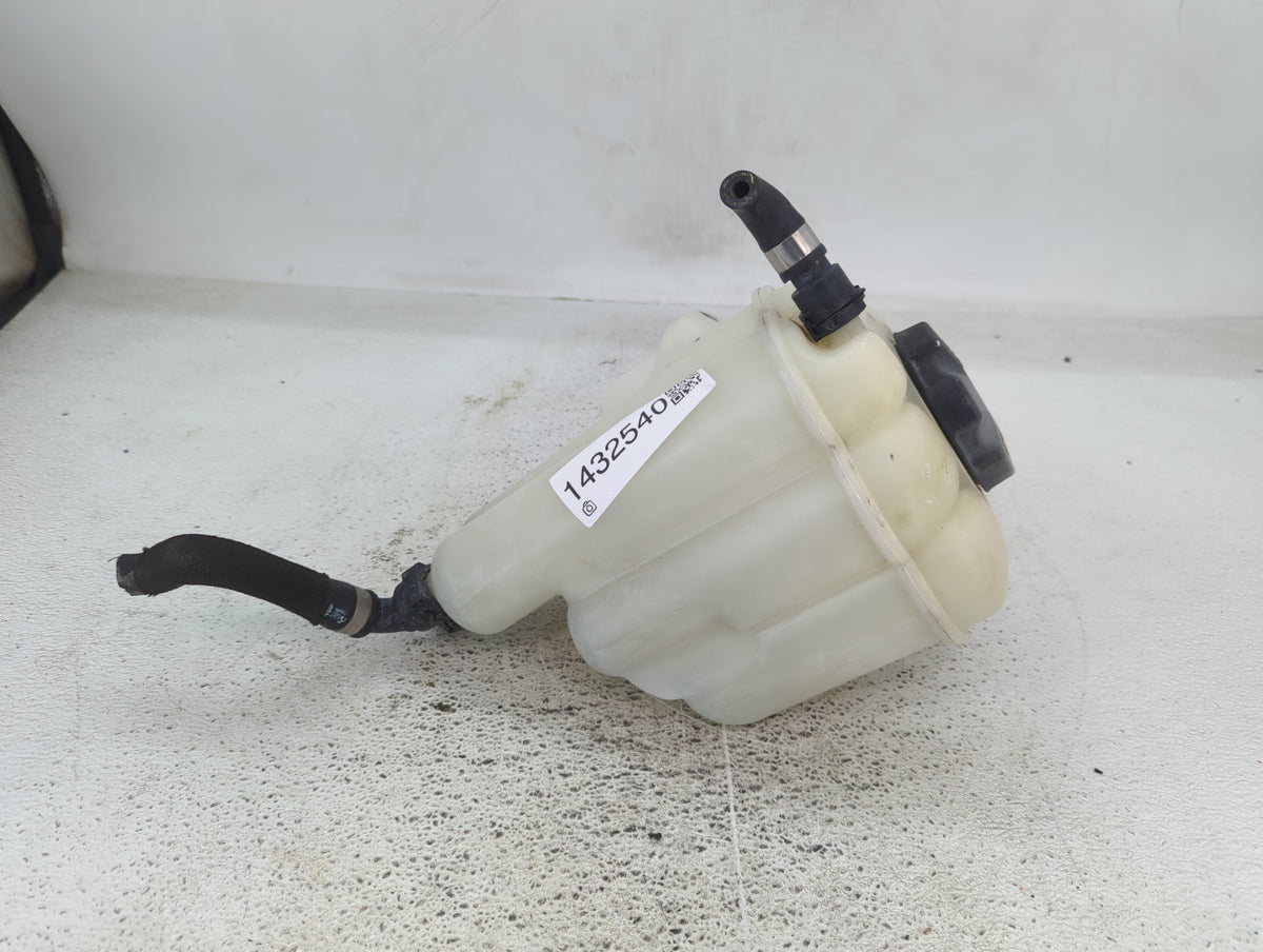 2007-2018 Bmw X5 Radiator Coolant Overflow Expansion Tank Bottle 1432540 - Oemusedautoparts1.com