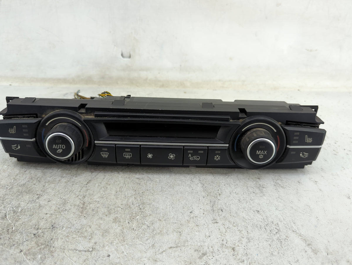 2007-2013 Bmw X5 Climate Control Module Temperature AC/Heater Replacement P/N:9157555-01/A 90025-242/0006 Fits OEM Used Auto