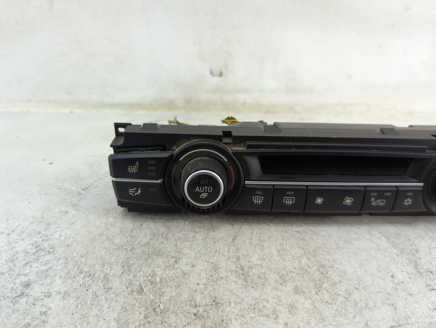 2007-2013 Bmw X5 Climate Control Module Temperature AC/Heater Replacement P/N:9157555-01/A 90025-242/0006 Fits OEM Used Auto