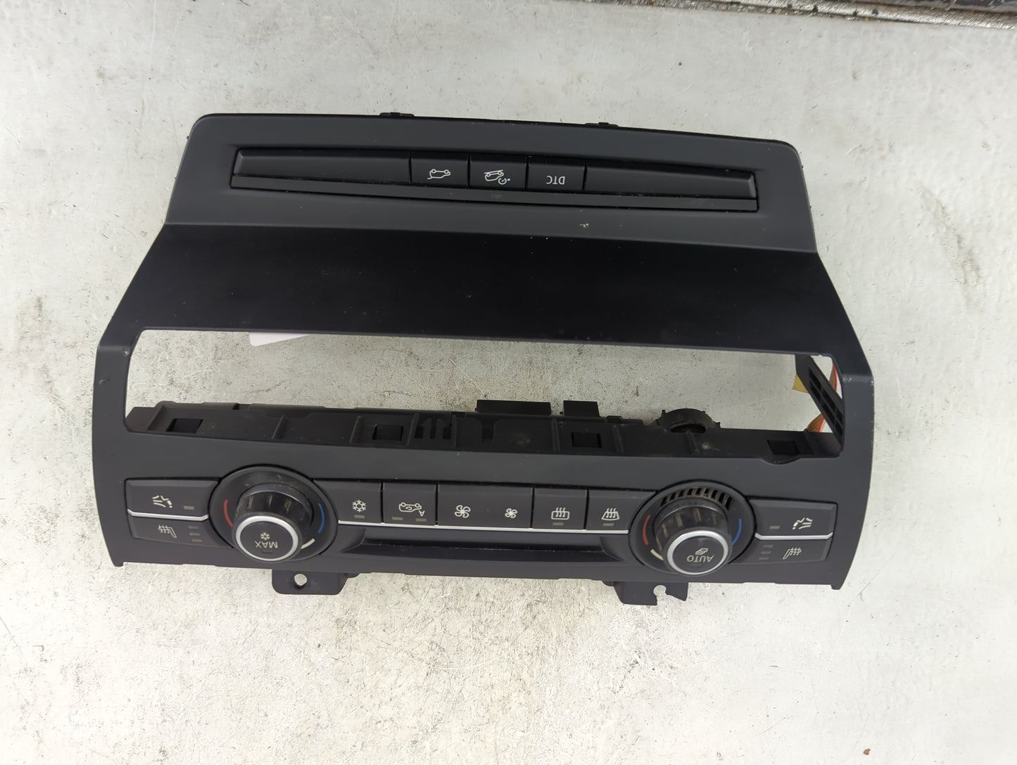 2007-2013 Bmw X5 Climate Control Module Temperature AC/Heater Replacement P/N:6972779-03 9140713-01 Fits OEM Used Auto Parts