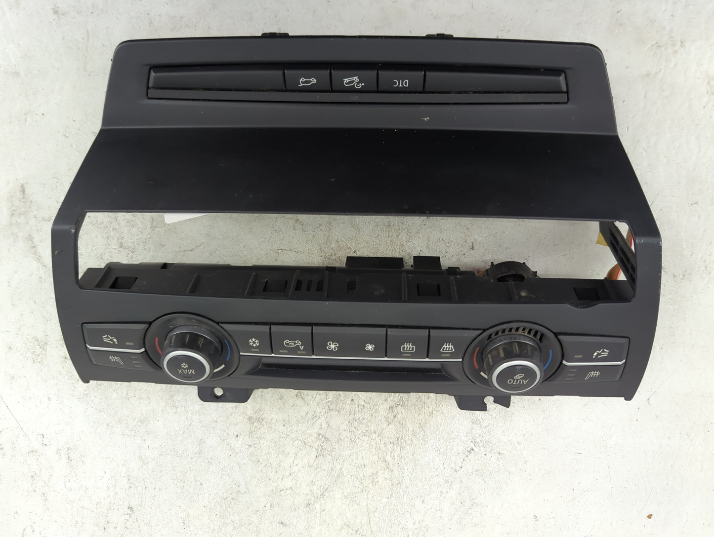 2007-2013 Bmw X5 Climate Control Module Temperature AC/Heater Replacement P/N:6972779-03 9140713-01 Fits OEM Used Auto Parts