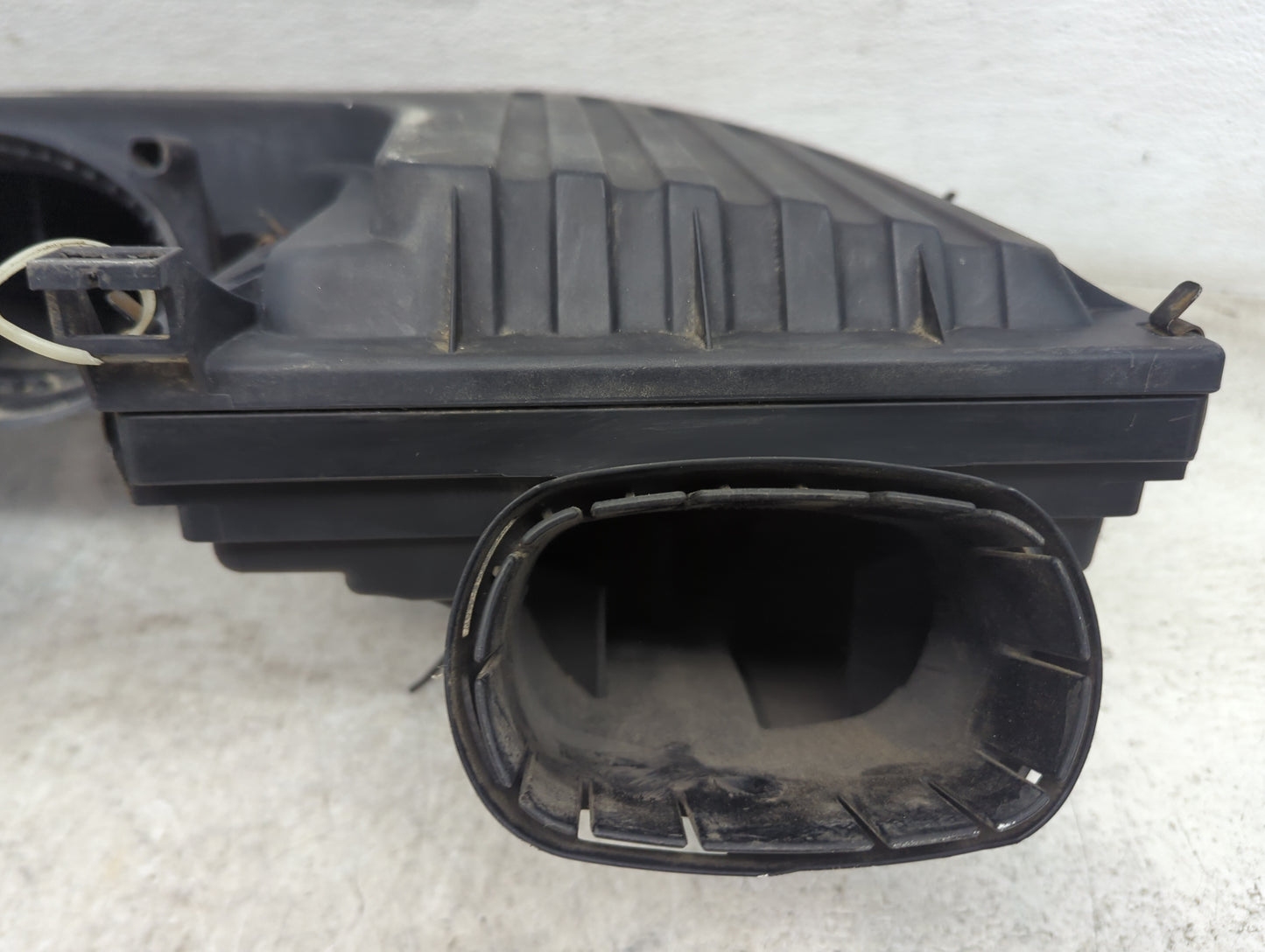2007-2010 Bmw X5 Air Cleaner Intake-duct Hose Tube 1495415 - Oemusedautoparts1.com