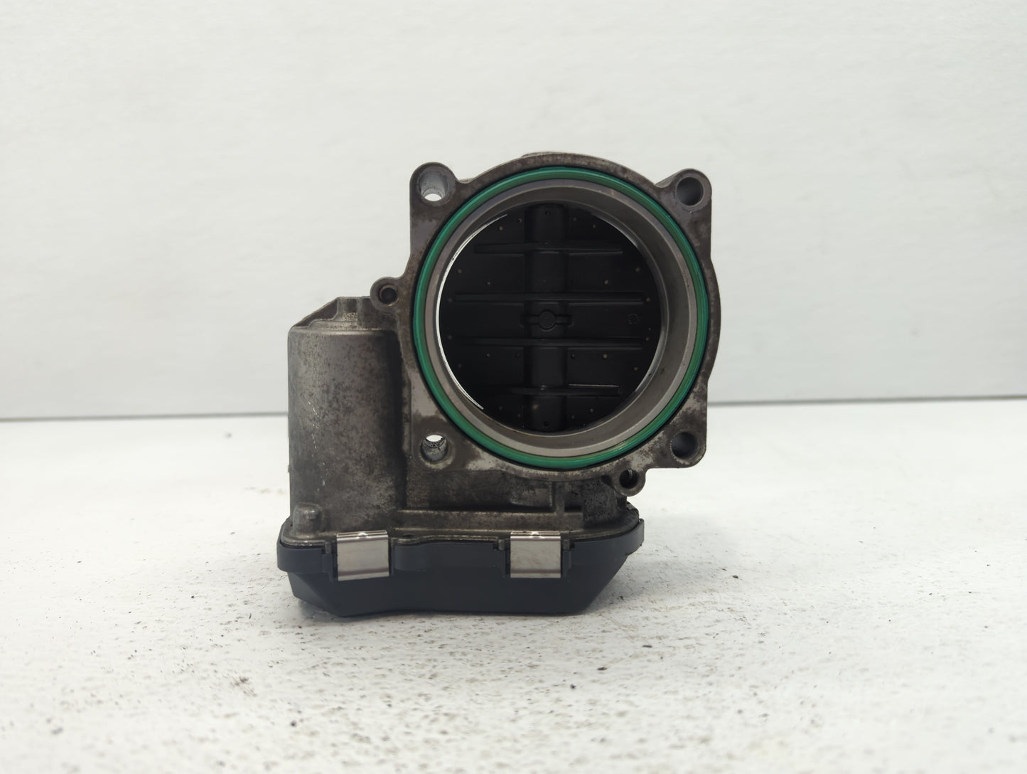 2007-2010 Bmw X5 Throttle Body P/N:A2C53112155 Fits Fits 2007 2008 2009 2010 2011 2012 2013 OEM Used Auto Parts - Oemusedaut